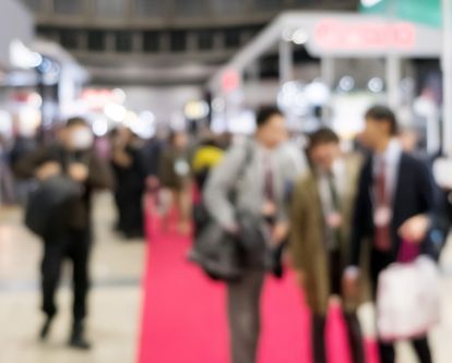 講演会場・展示会場の両方に集客したい